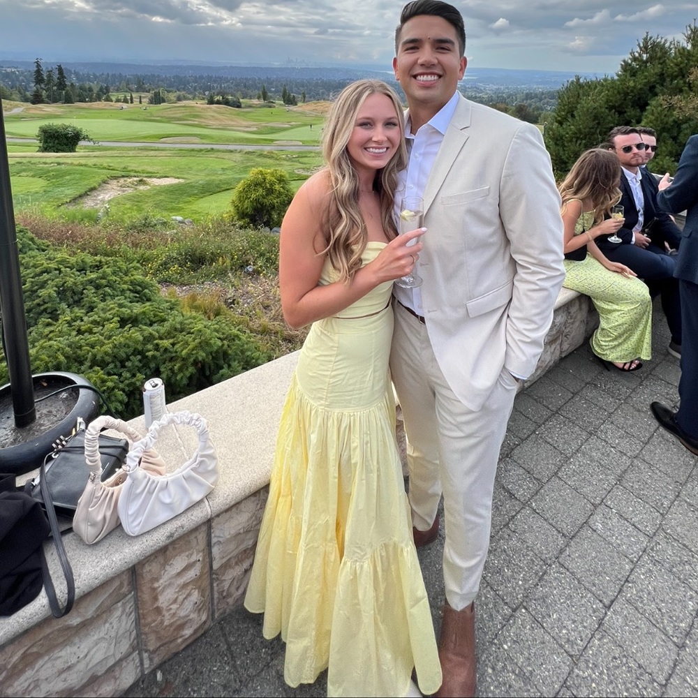 Petal and Pup yellow two piece dress!